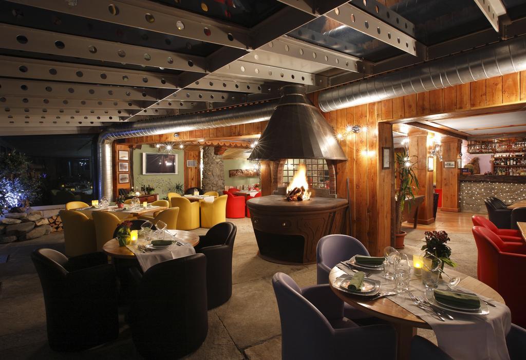 Hotel Shackleton Mountain Resort Sestrières Extérieur photo