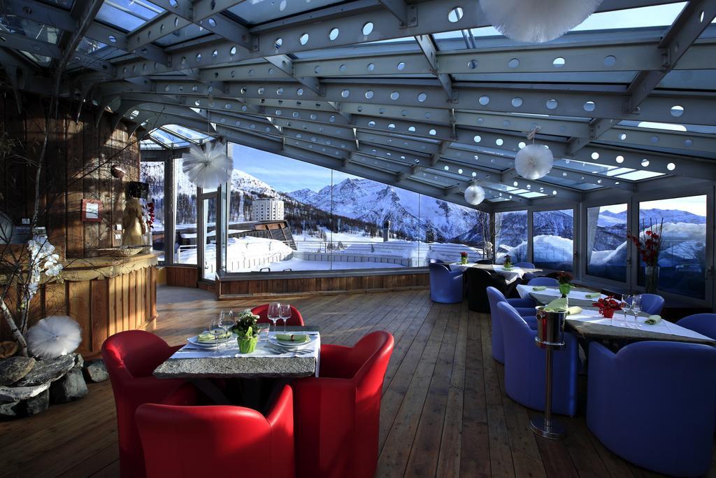Hotel Shackleton Mountain Resort Sestrières Extérieur photo